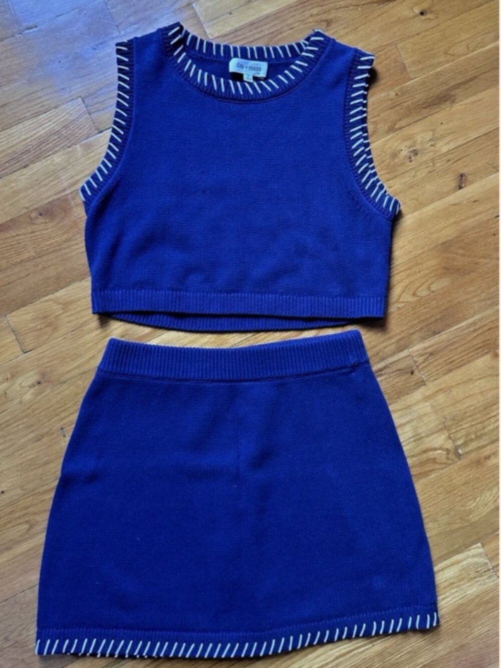 DAY + MOON Blue Knit Skirt Set Cropped Sleeveless Vest Mini Skirt Embroidery S